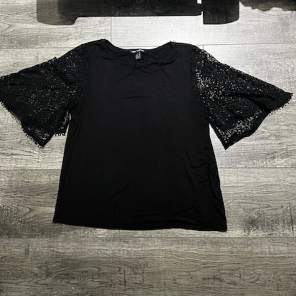 Elegant Black T with Lace sleeves  Discounted Shipping - Picture 1 of 6